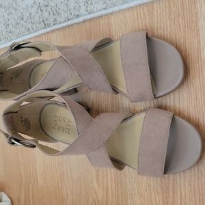 Women"s Naturalizer, sandals, sz 9